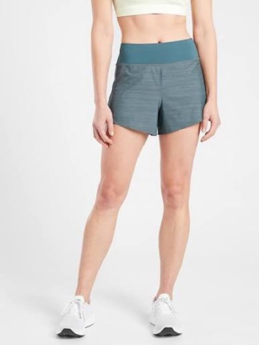 Athleta Run With It 3.5” Shorts - L